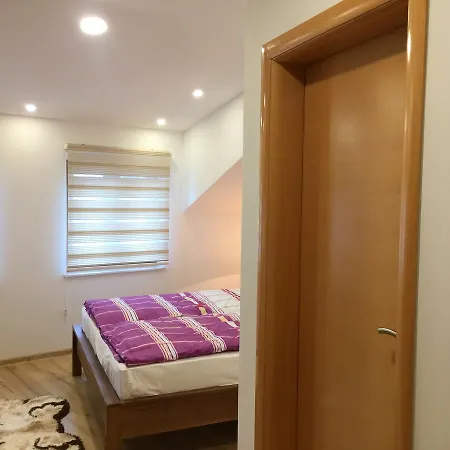 Monte Rosa 3* מוסטר