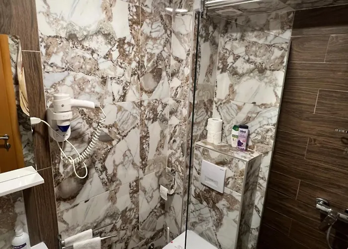 Monte Rosa 3* 莫斯塔尔