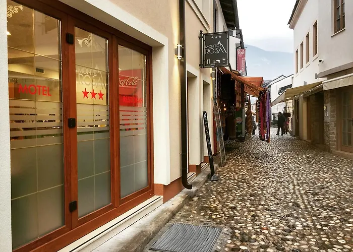 汽车旅馆 Monte Rosa 3*